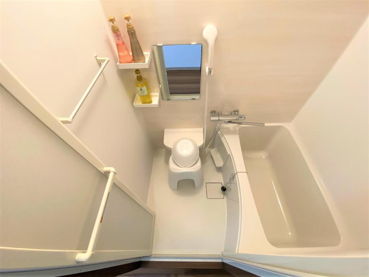 Hotel Chuo Crown Osaka Bagian luar foto